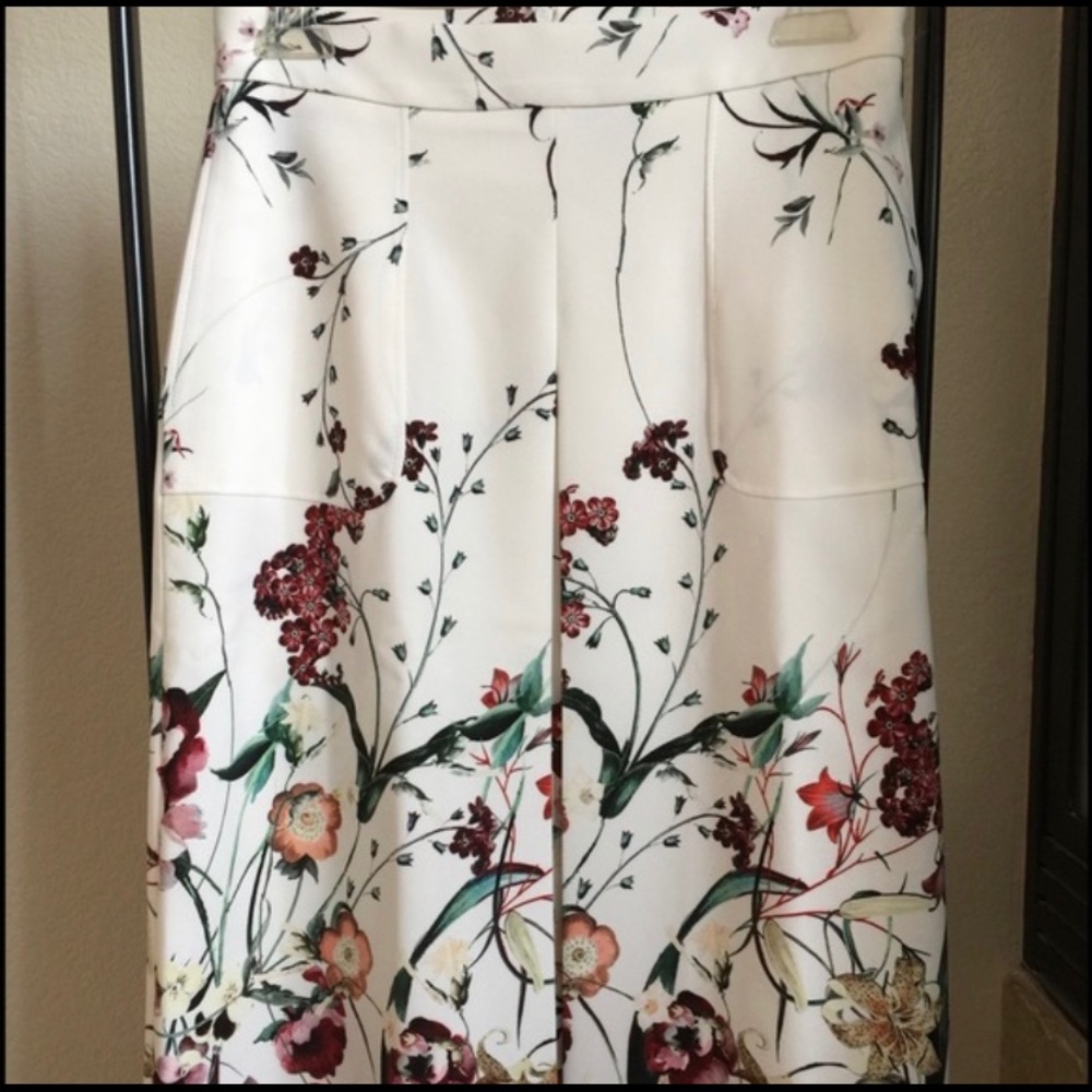 Zara Spring 2015 Floral Pleat Printed Skirt